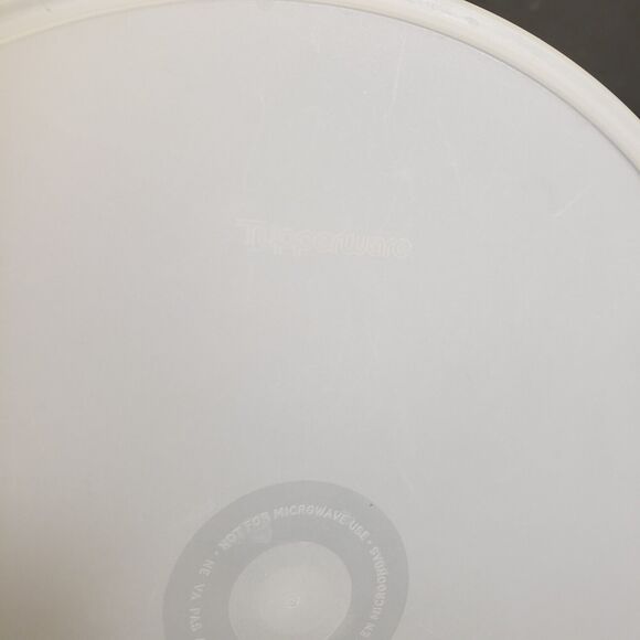 Vintage Tupperware Replacement Lid Sheer Clear Round 2197A-1   9.25" - Picture 2 of 4